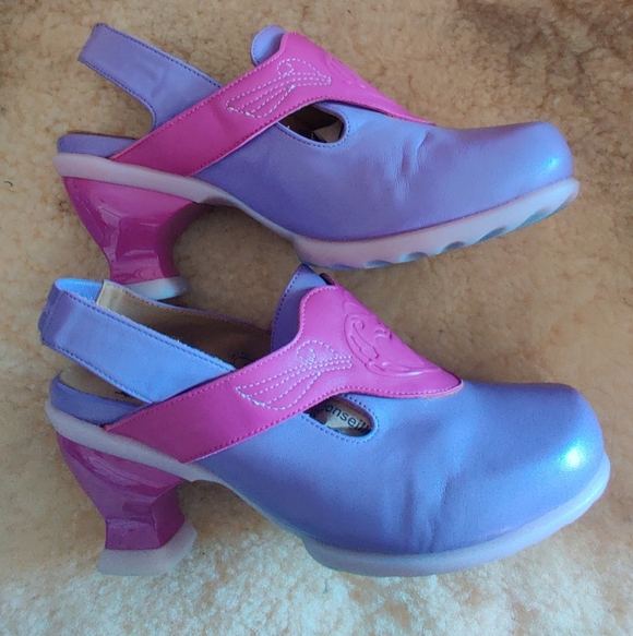 John Fluevog Fay Lilac Pink and Purple Slingback Shoes - Picture 3 of 8